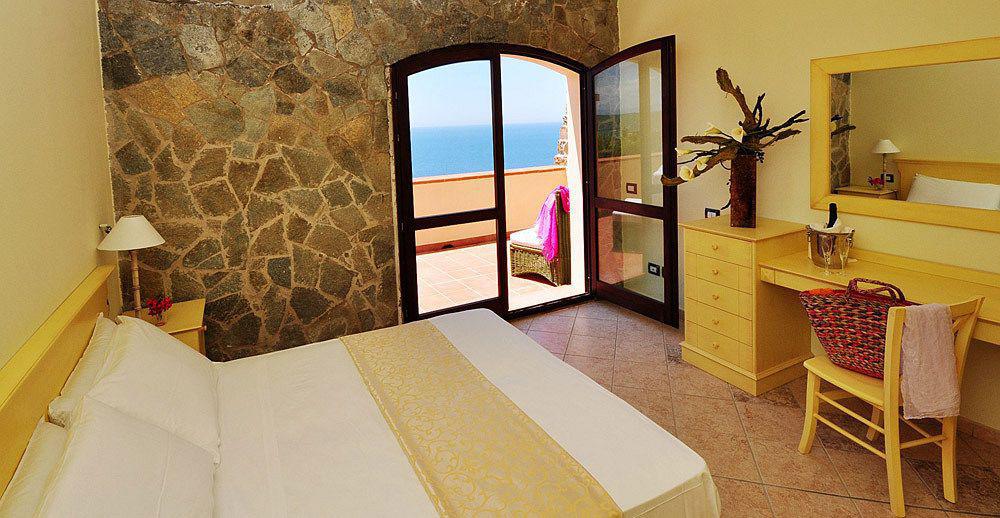 Torre Hotel - Adults Only توري دي كورساري المظهر الخارجي الصورة